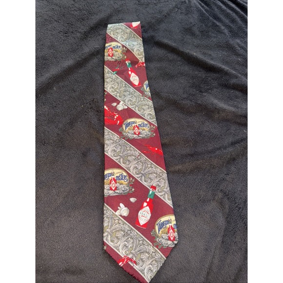 Tabasco Crabs‎ & Oysters Men's Silk Neck Tie - Picture 1 of 7